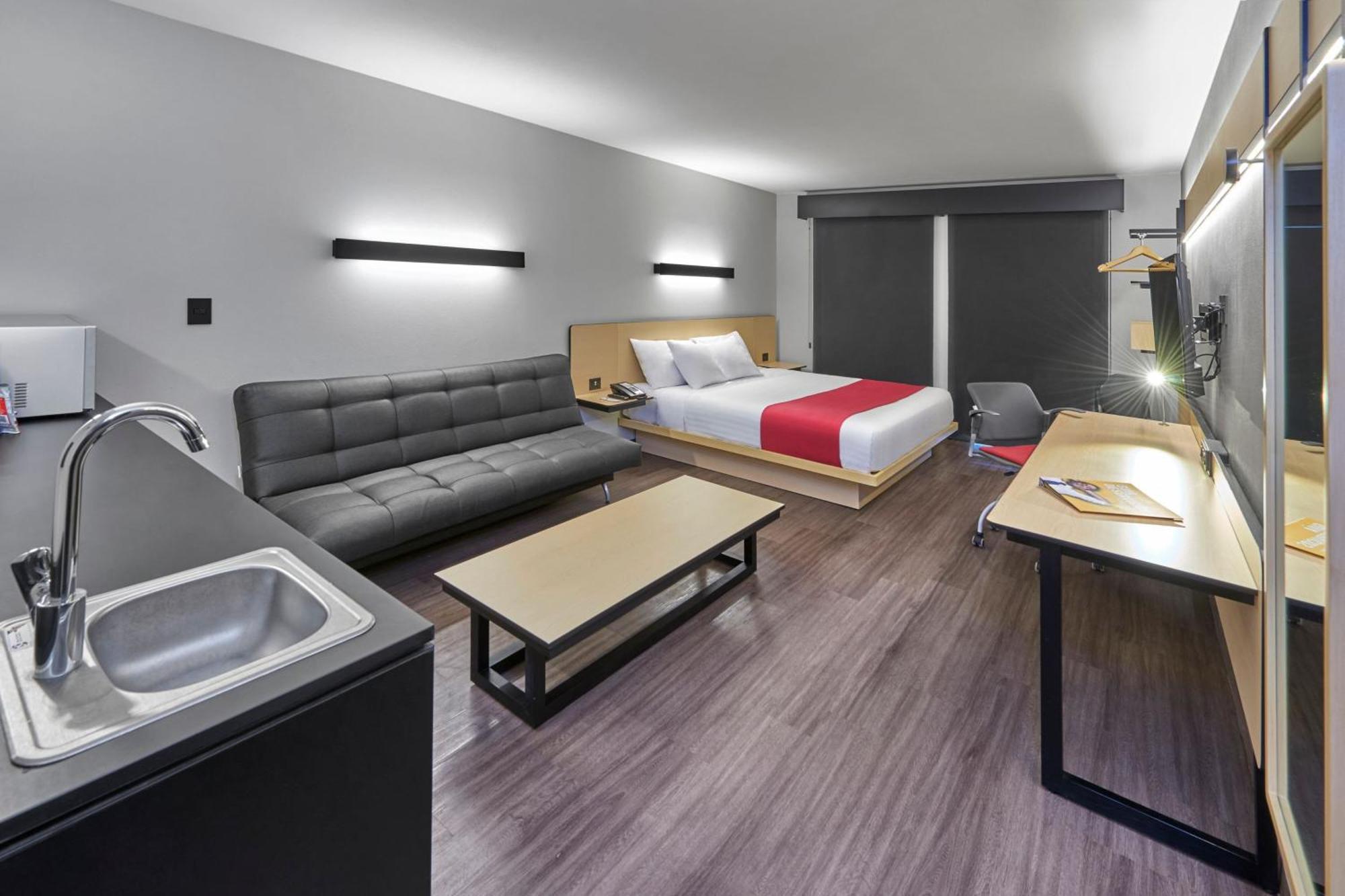 City Express By Marriott Comitan Extérieur photo