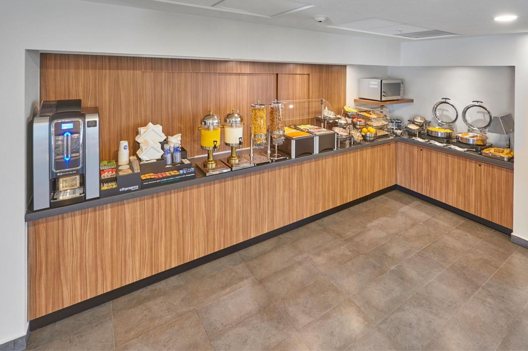 City Express By Marriott Comitan Extérieur photo