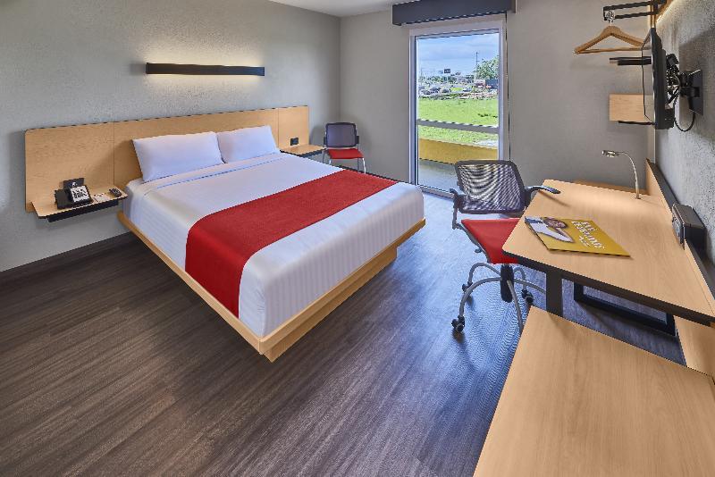City Express By Marriott Comitan Extérieur photo
